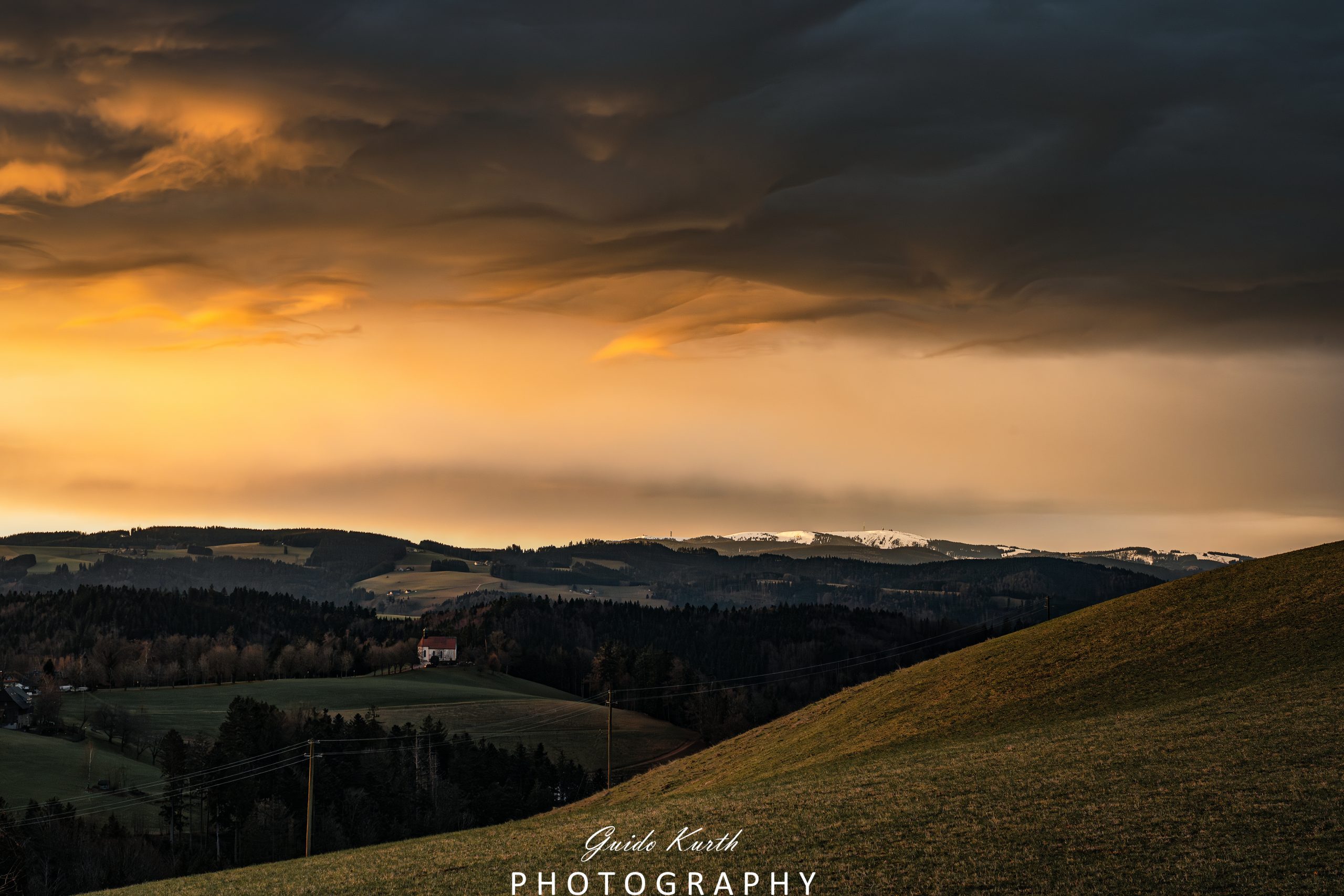 Mehr über den Artikel erfahren Himmel über St. Märgen