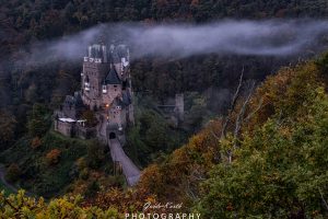 Mehr über den Artikel erfahren Burg Eltz