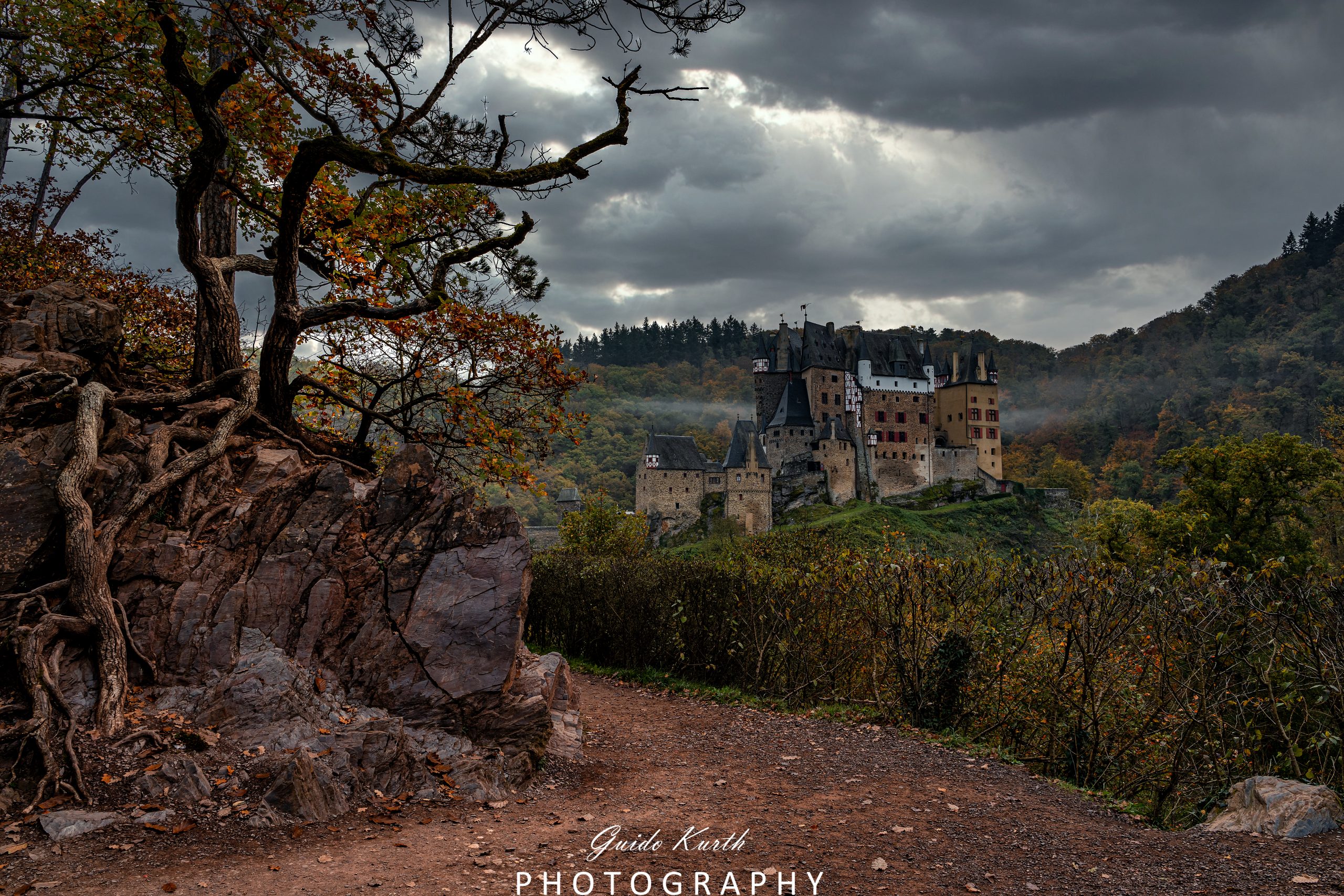 Du betrachtest gerade Burg Eltz
