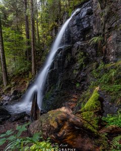 Mehr über den Artikel erfahren Wasserfallliebe….
