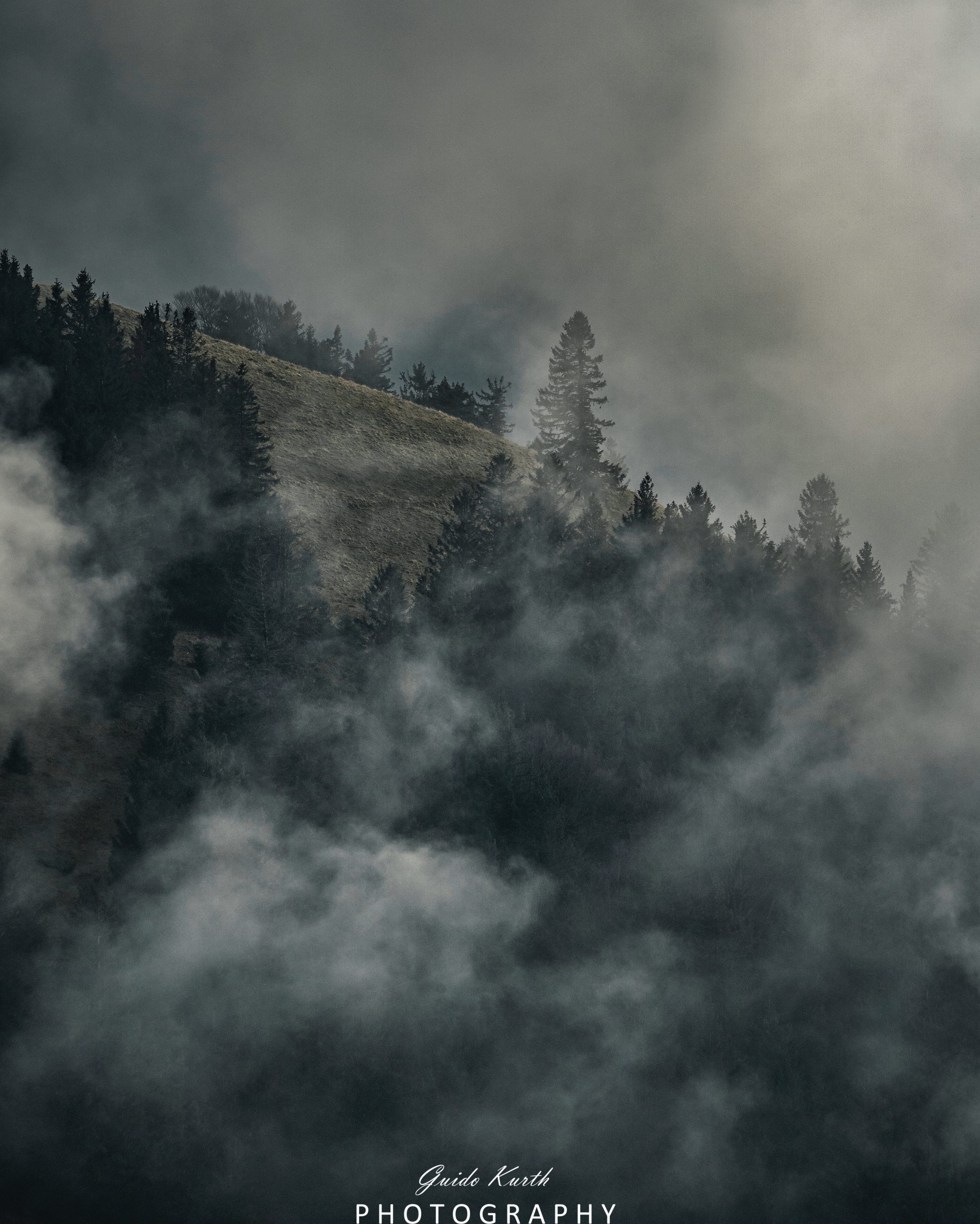 Du betrachtest gerade Dramatische Nebelstimmung…