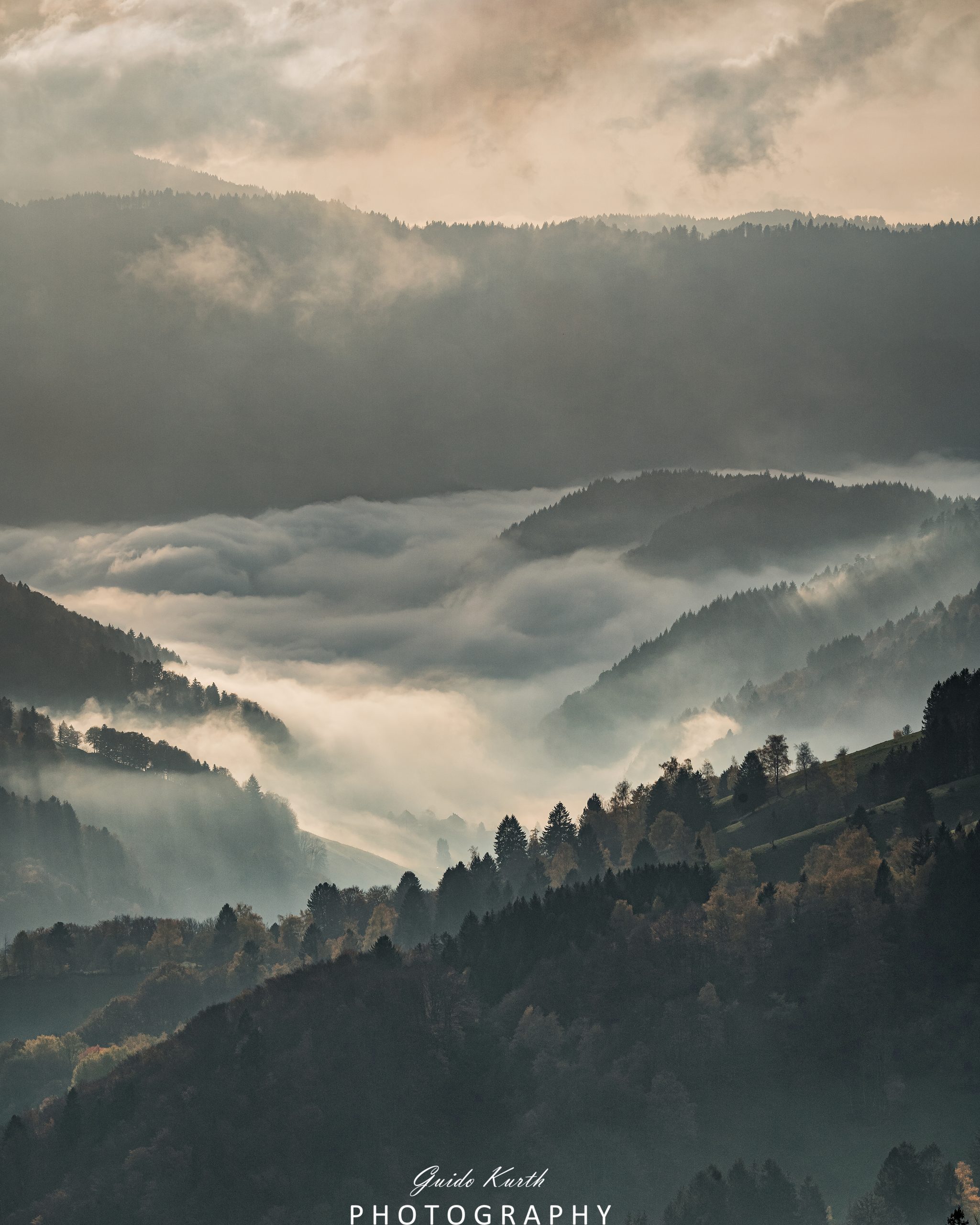 Du betrachtest gerade Nebel im Tal…
