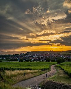 Mehr über den Artikel erfahren Vorm Gewitter…
