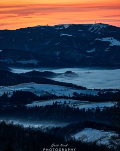 Mehr über den Artikel erfahren Winter und Himmelsröte