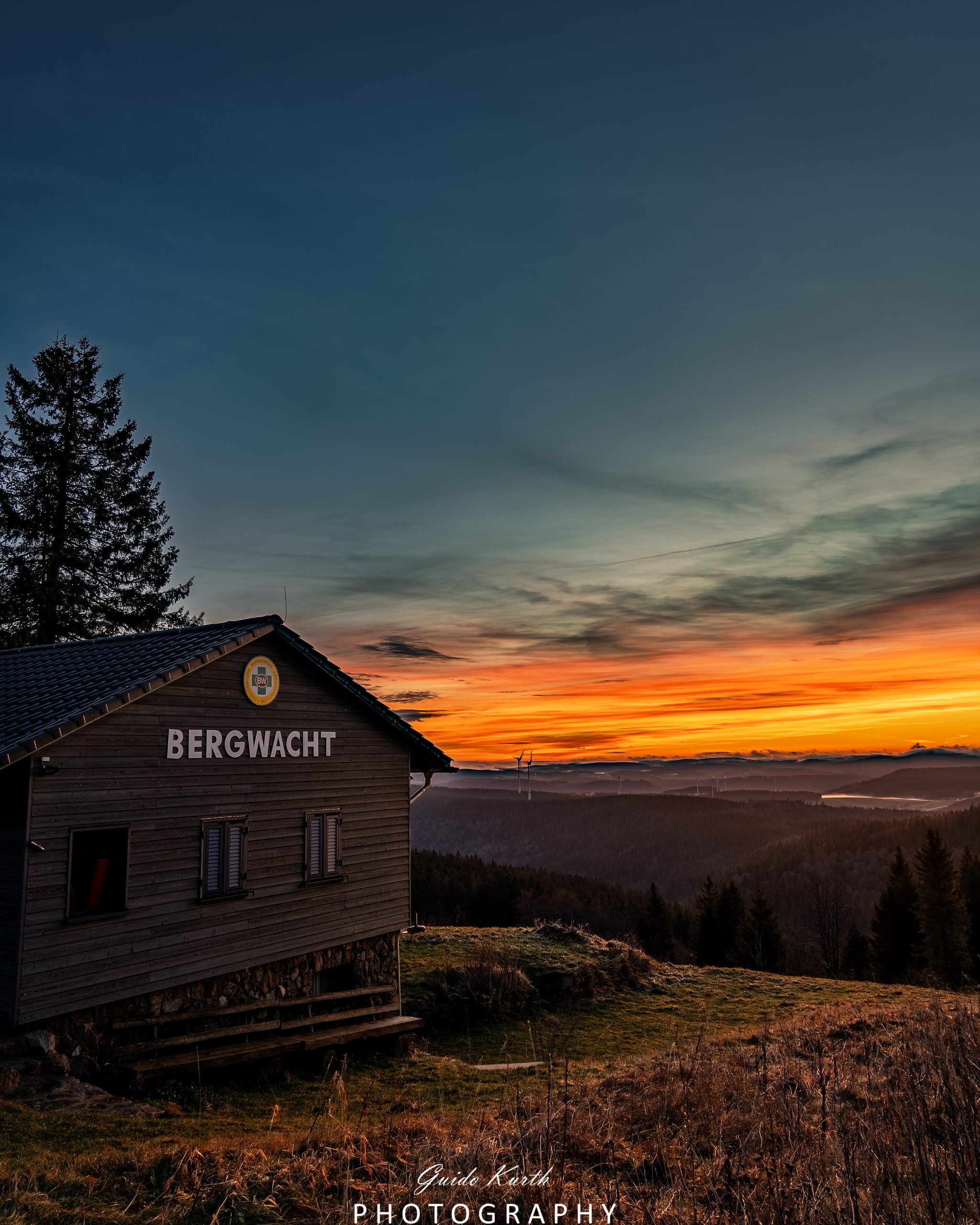 Du betrachtest gerade Himmelsfeuer…