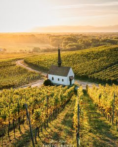 Mehr über den Artikel erfahren Kaiserstuhl Kapelle