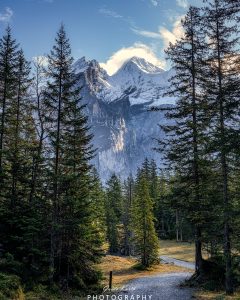 Mehr über den Artikel erfahren Berge bei Oeschinensee…