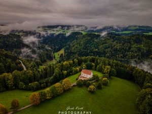 Mehr über den Artikel erfahren Ohmen Kapelle…