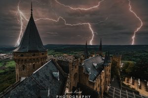 Mehr über den Artikel erfahren Burg Hohen Zollern…