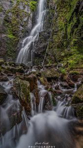 Mehr über den Artikel erfahren Burgbachwasserfall