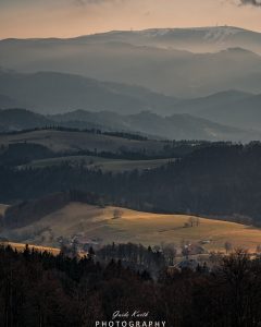 Mehr über den Artikel erfahren Blick über den Schwarzwald….